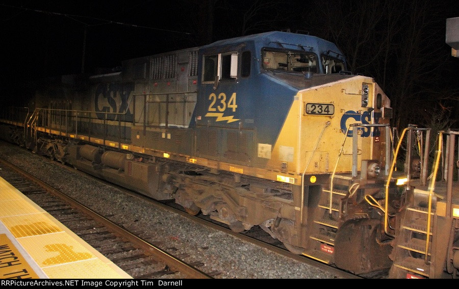 CSX 234 on Q190